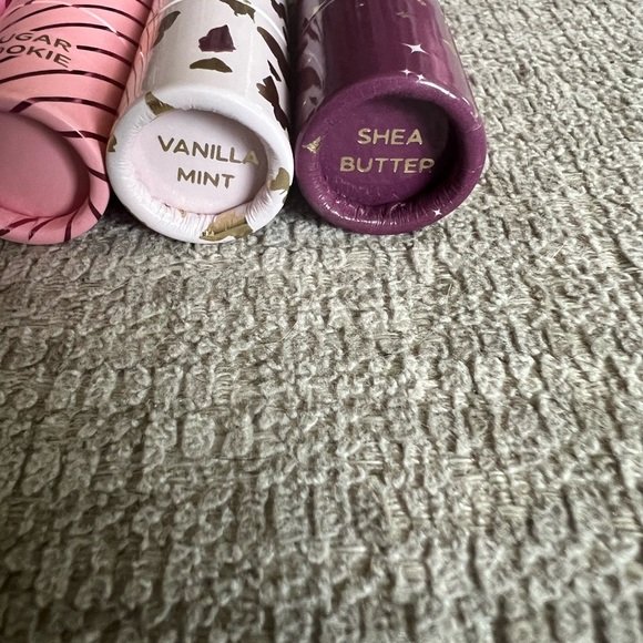 Copy listing Moisturizing Lip Balm (8 Pack Set Vanilla Mint, Shea Butter - Picture 4 of 4